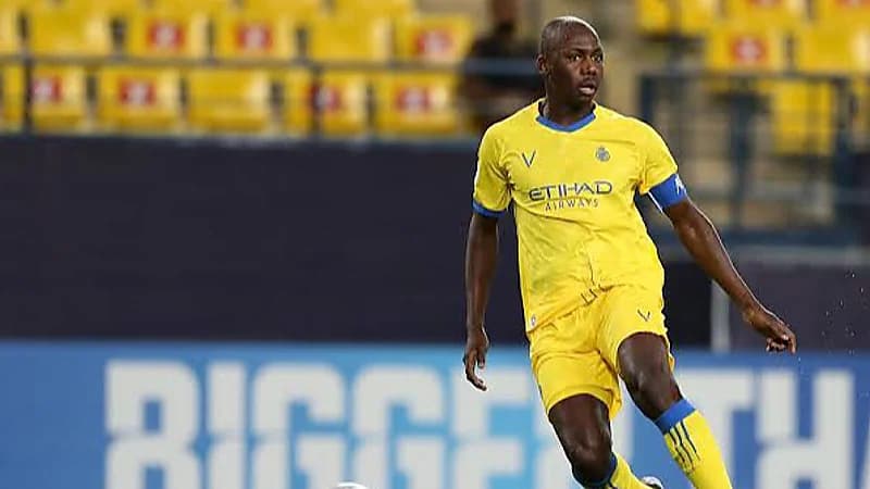 الاتفاق يتمسك بعقد مادو ويحتفظ بخدماته