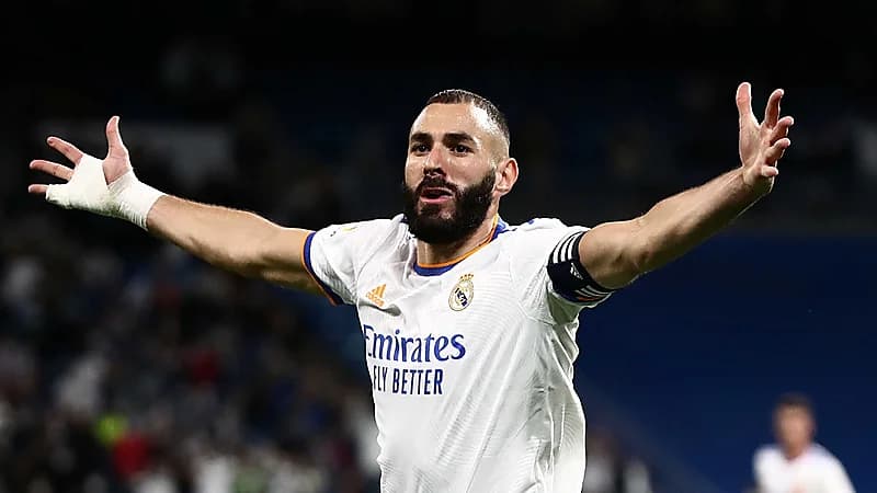 كشف هوية سارق منزل بنزيما بعد 3 سنوات من البحث