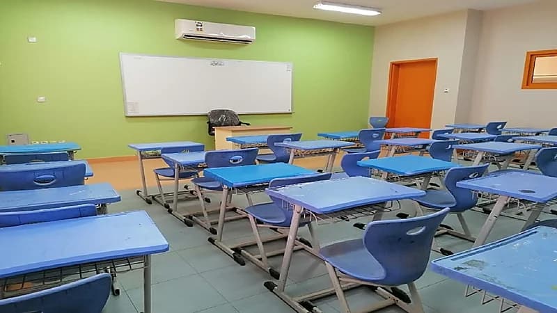 تعليق الدراسة الحضورية في جميع مدارس مكة غدًا