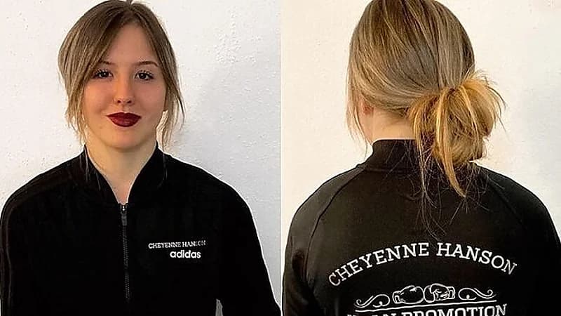 بالصور.. ملامح ملاكمة حسناء تتغير بشكل صادم بعد نزال عنيف