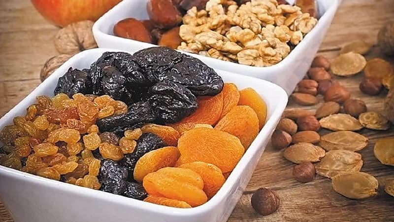 فوائد مذهلة للفواكه المجففة والكمية المسموح بتناولها