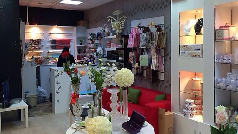 الاستعانة ببيت خبرة لتطوير مهارات بائعي الورد