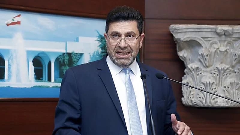 بالفيديو.. تصريحات وزير الطاقة اللبناني بدعوته لمواطنيه بإيجاد بديل للسيارات تثير السخرية