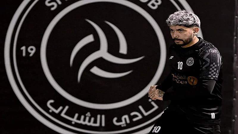 بانيغا يدخل الفترة الحرة مع الشباب 