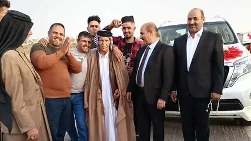 رجل عمره أكثر من قرن يتزوج للمرة الثالثة