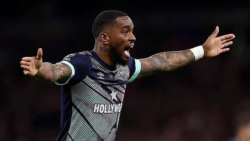 الأهلي يواصل مفاوضاته مع برينتفورد لضم إيفان توني