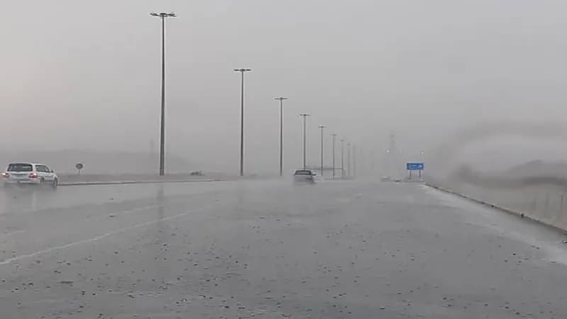 تحذيرات لمستخدمي طريق "المدينة - مكة" السريع بسبب الأمطار