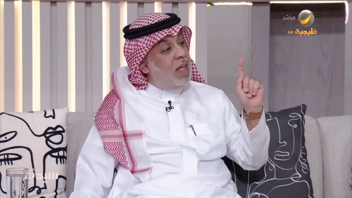مختص: لا يمكن اختراق البطاقات في حالة الدفع عبر تطبيقات آبل باي وجوجل باي.. فيديو