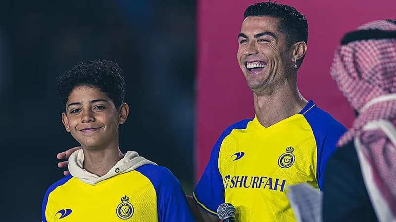 شاهد.. نجل كريستيانو رونالدو يسجل هدفين مع أكاديمية مهد