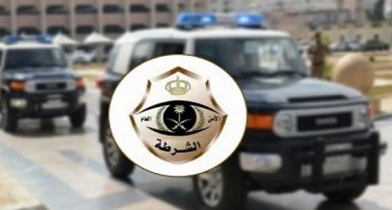 القبض على ثلاثيني طعن والده تحت تأثير المخدرات بالجبيل