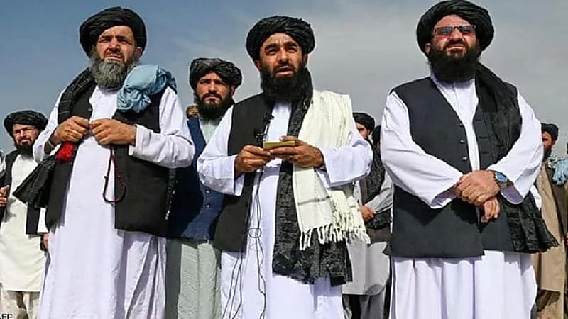 "طالبان": سنمنع النساء من ارتداء الكعب العالي‏