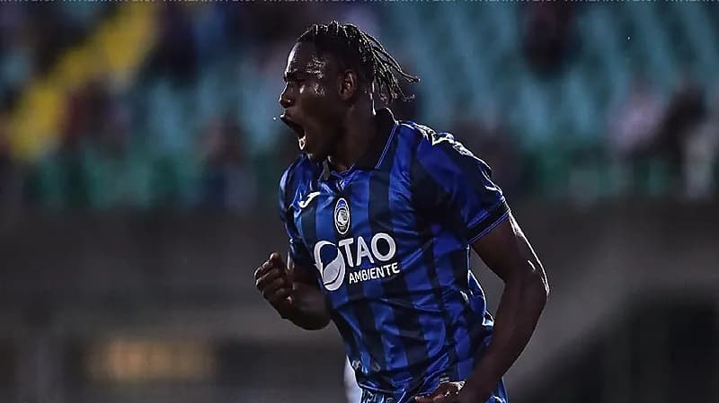 النصر يستهدف التعاقد مع سيسيه