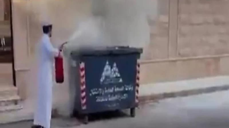 معلم يجازف بحياته لانقاذ مدرسة من حريق بحائل.. صور