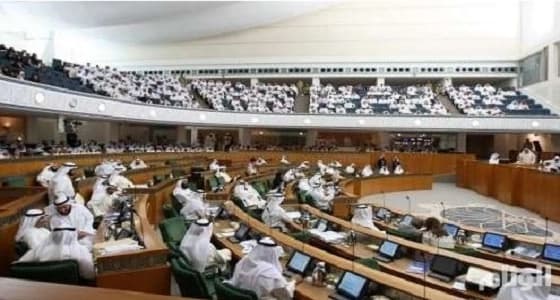 أمير الكويت للنواب في جلسة استثنائية: علينا تحصين جبهتنا الداخلية