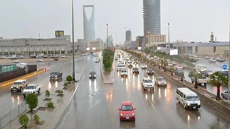 الحصيني: متوقع أمطار متفاوتة اليوم مع سيل متوسط
