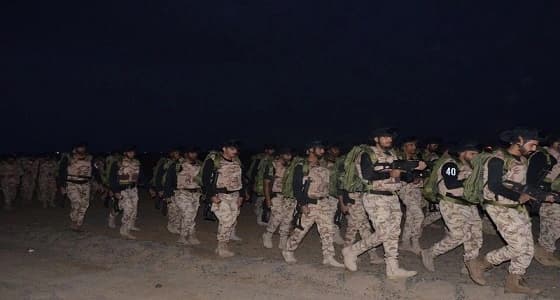 بالصور.. قوة الأمن الخاصة الثانية بمكة تنفذ السير الطويل لوحداتها بـ " ذهبان جدة "