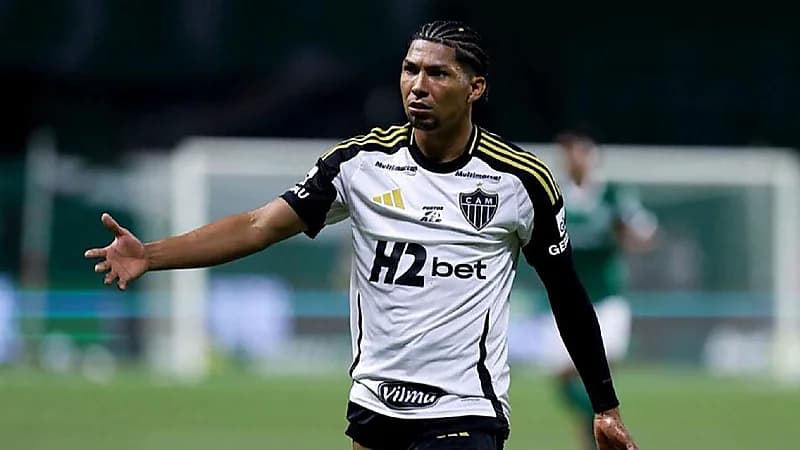 الريان القطري يقترب من ضم الجناح البرازيلي روني