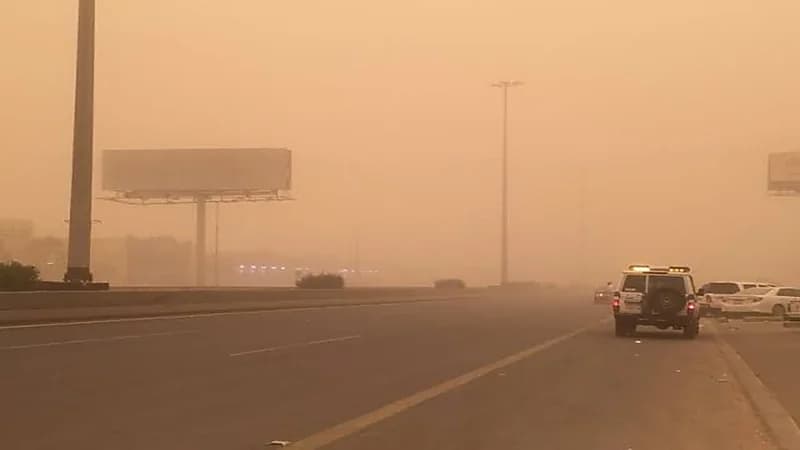 تنبيه من الرياح لمستخدمي طرق السليل ووادي الدواسر