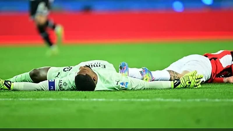 إصابة حارس مرمى ميلان بعد تعرضه لاصطدام قوي