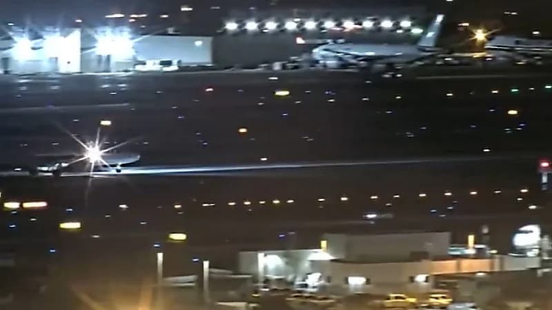 نجاة طائرتين من تصادم خطير في مطار لوس أنجلوس.. فيديو