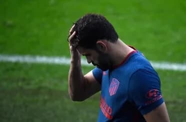 نجوم لم يعثروا على نادي جديد بعد نهاية الانتقالات الصيفية