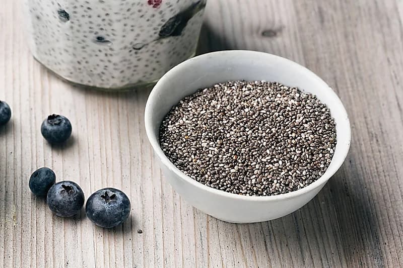 تعاني من الكرش وترغب بإنقاص وزنك إليك بعض البذور السحرية