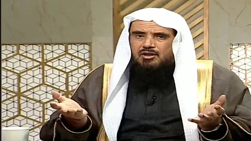 بالفيديو.. توجيه الخثلان لرجل جمع أمواله من السرقة ثم تاب إلى الله