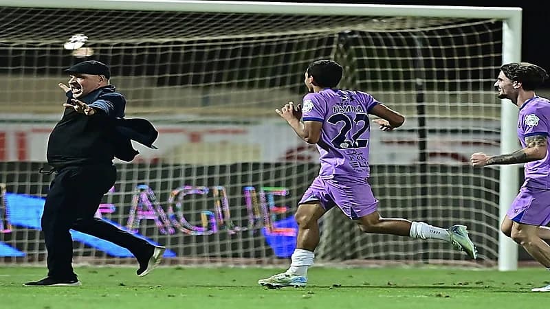 نور الدين بن زكري يرفض تدريب الخلود الموسم المقبل