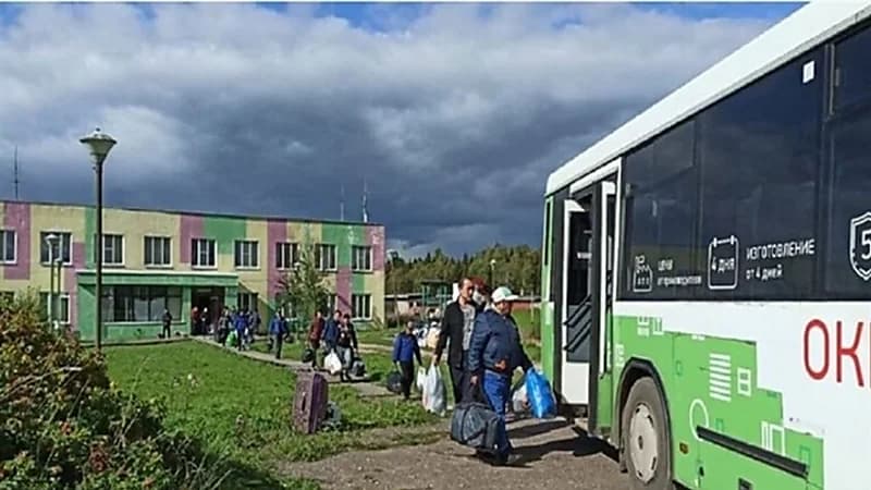 قرار بإغلاق سكن جماعي للعمالة الأجنبية بعد اغتصاب وقتل مسنة