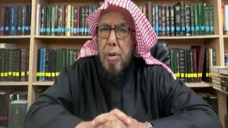 "المطلق" يوجه رسالة هامة لأبناء هجروا والدهم بعد زواجه من امرأة ثانية