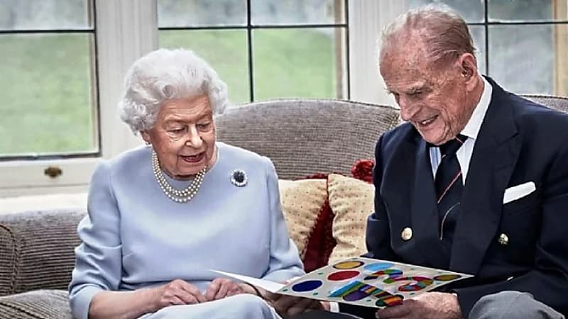 بالصور.. آخر ظهور للأمير فيليب زوج الملكة إليزابيث قبل وفاته