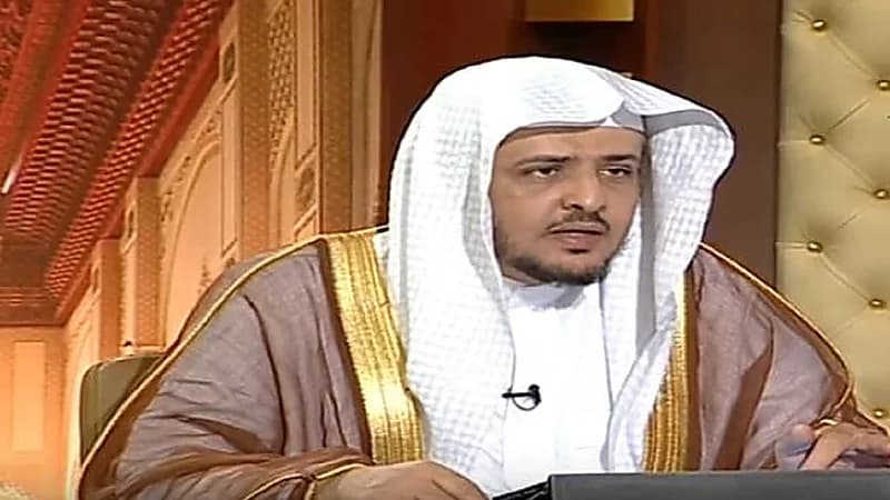 بالفيديو.. الشيخ المصلح يوضح حكم زيارة القبور في العيد
