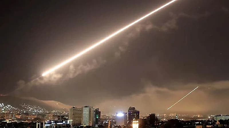 بالفيديو..سوريا تتصدى لعدوان إسرائيلي قرب أجواءها