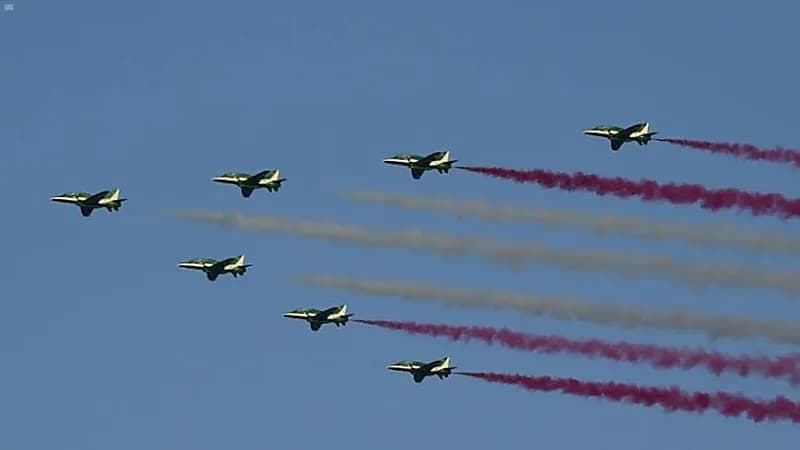 العروض الجوية تزين سماء الشرقية بمناسبة اليوم الوطني