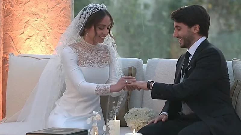 شاهد.. لقطات من مراسم عقد قران الأميرة إيمان بنت عبدالله الثاني