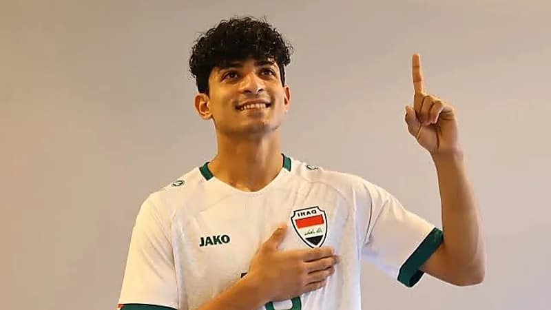 نجم منتخب العراق يغادر معسكر بلاده للتوقيع مع النجمة