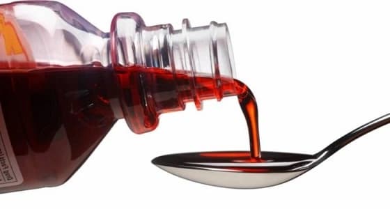 لآثارها المخدرة.. " الصحة " تقيد صرف أدوية السعال بوصفة طبية