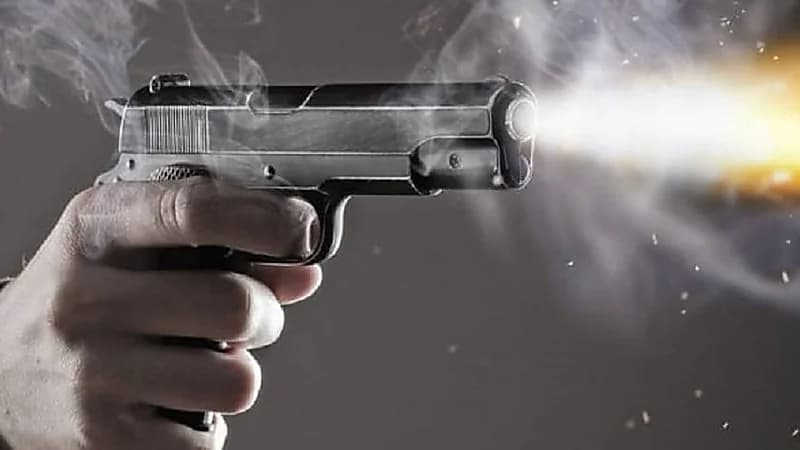 شابة تُنهي حياة زوجها بمساعدة طليقها أثناء نومه