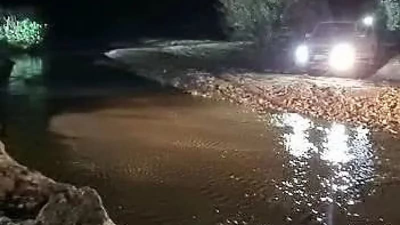 حادث يُنهي حياة طفل بثادق وينجو أبوه وأخوه