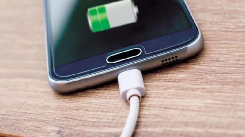 خطوات تساعدك للحفاظ على عمر بطارية الهاتف