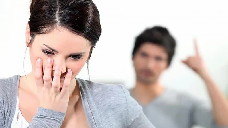 "استشاري" يوضح صفات الشخصية النرجسية