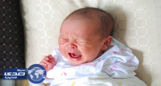 سجن رجل وزوجته ضربا طفلهما الرضيع حتى الموت