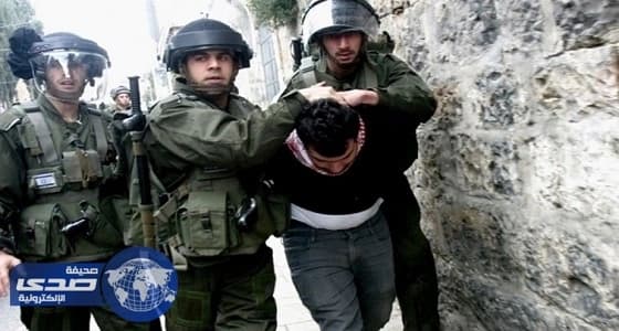 قوات الاحتلال تعتقل فلسطينيا في القدس المحتلة