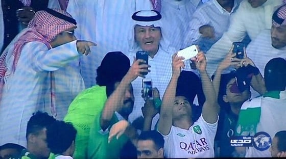 مهاجم الهلال يقترب من الاتحاد