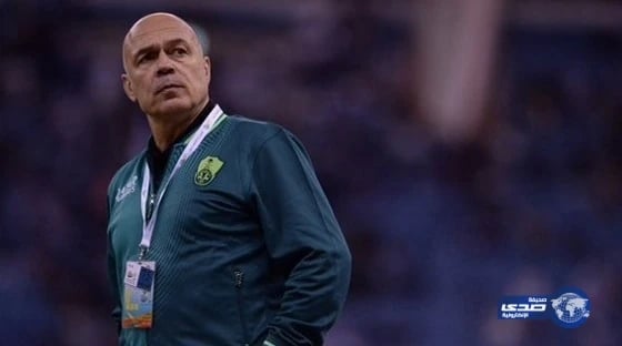 الأهلي يجدد عقد بلغيث لـ3 سنوات