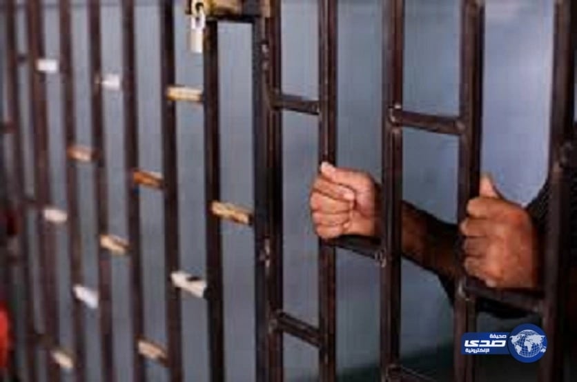 بالصور.. هيا عبد السلام طفلة في عيد ميلادها الـ 33