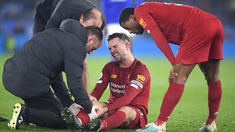 الكشف عن مدة غياب هندرسون عن ليفربول