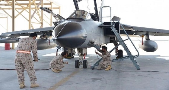 قائد القوات الجوية يزور المشاركين في تمرين مركز الحرب الجوي الصاروخي