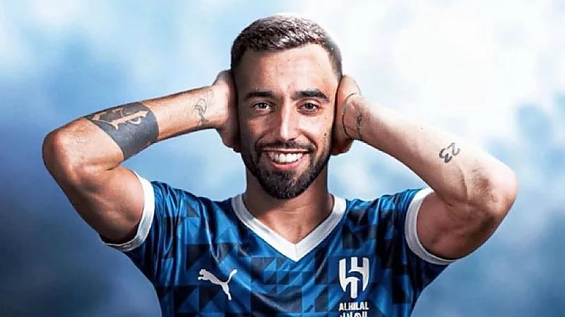 ماركا: الهلال يقدّم عرضًا خياليًا لضم فرنانديز بـ 300 مليون يورو