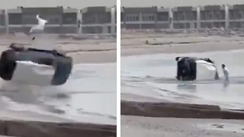 شاب ينجو من الموت بأعجوبة بعد انقلاب سيارته عدة مرات .. فيديو